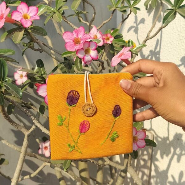 Mustard Organic Sanitary pad Pouch