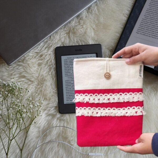 Red-White book sleeve, Fabric book pouch, Padded book protector - Image 2