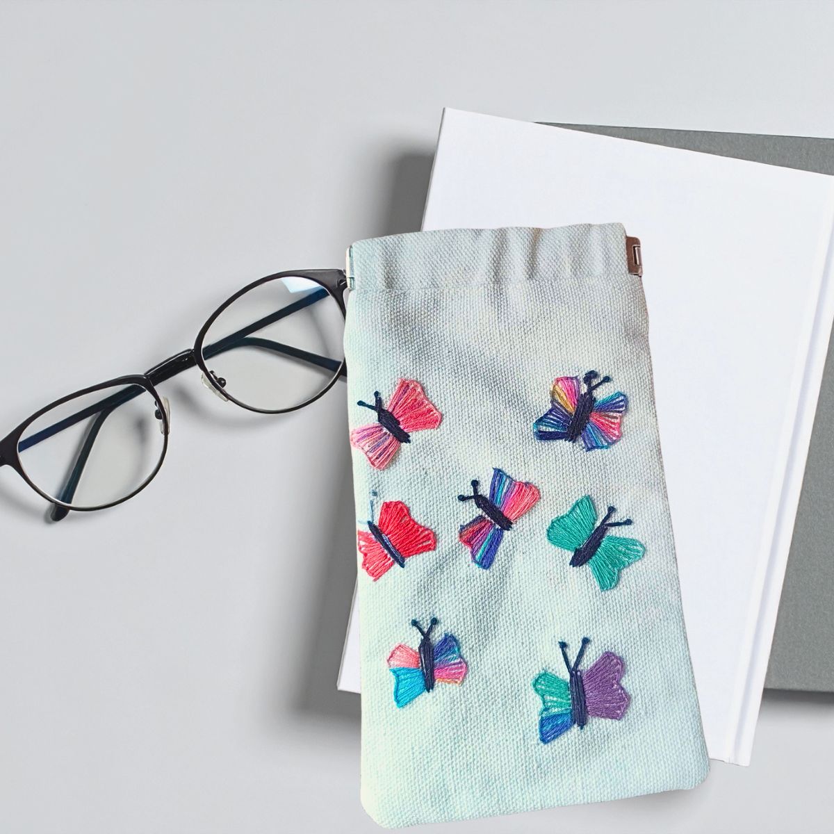 Cotton Sunglasses Pouch | Hand Embroidered Glasses Case | Handmade Eyewear Cover - Image 2