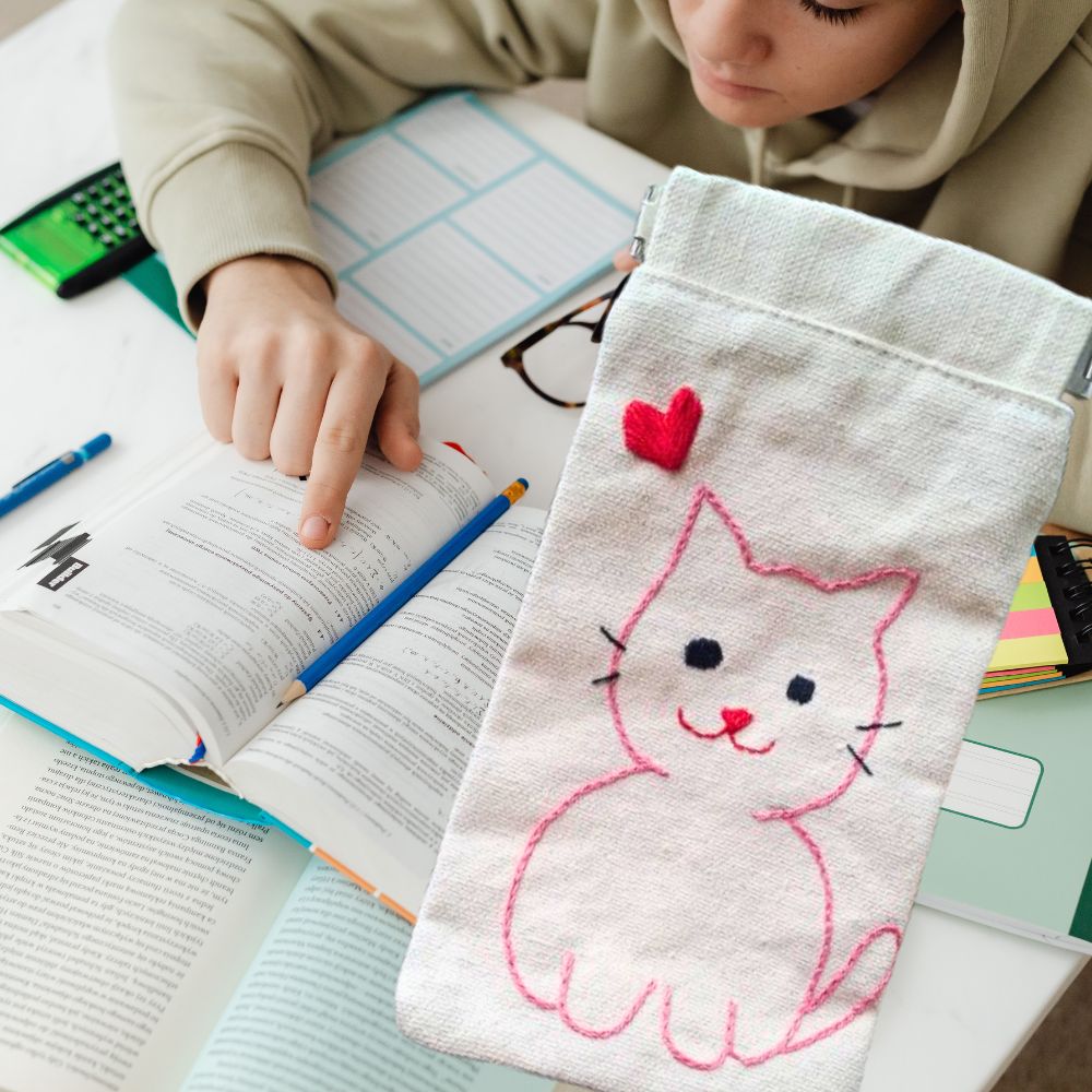 Reading Glasses Pouch for Students | Handmade Gift for Students - Image 2
